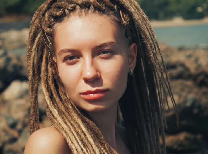 Kreatív raszta haj 01